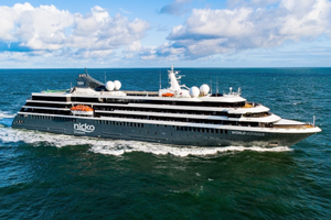 World Voyager Cruise Ship in Antarctica